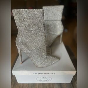 Bling Steve Madden short boot with high heel. New with box, never worn.